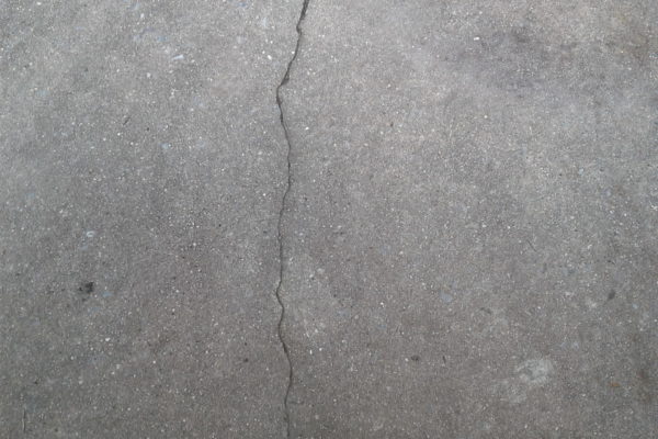 Crack and Stucco Repair - Before Crack is Repaired